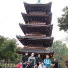 上野・旧寛永寺五重塔で記念写真